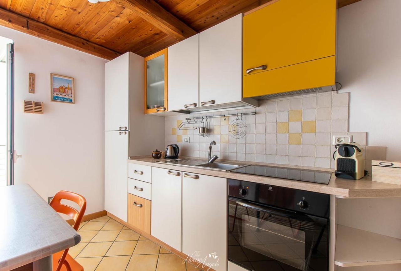 Vista Mare E Comfort In Centro Storico Menton Eksteriør billede