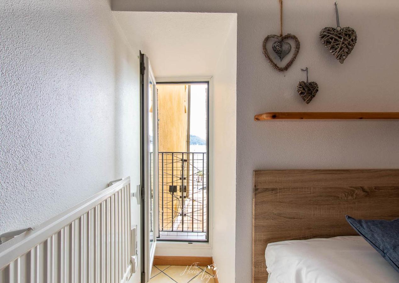 Vista Mare E Comfort In Centro Storico Menton Eksteriør billede